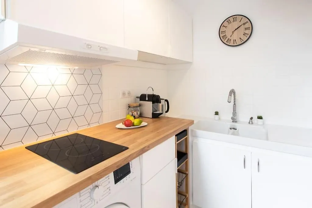 C6 - Studio Rue Felix Faure 2 Min Palais Festivals - Ac & Balcony Cannes France