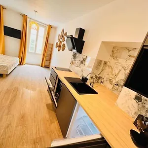  Appartement De Nana 4 - Hypercentre, Rue Meynadier, Palais & Plage, Clim, Wifi