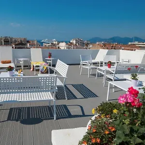 3* Hotell De France